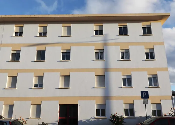 Antero Ii * Πόντα Ντελγκάντα