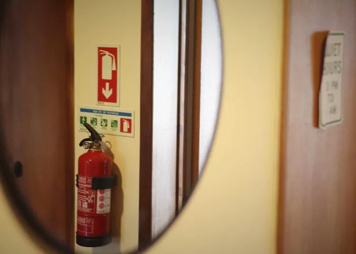 Antero Ii * Πόντα Ντελγκάντα